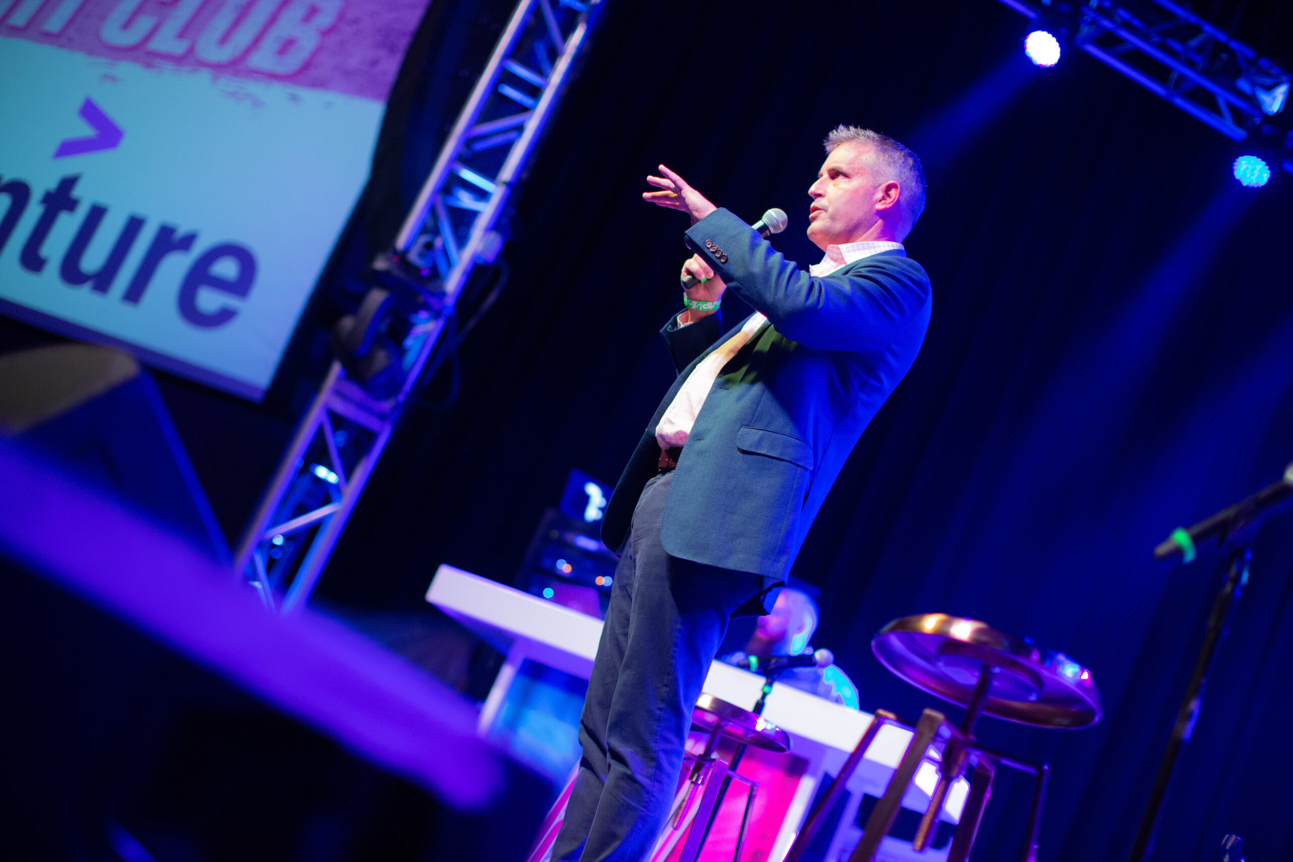 Executive Stage / Event Photo (Landscape)